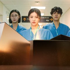 Review of Kdrama “Resident Playbook”