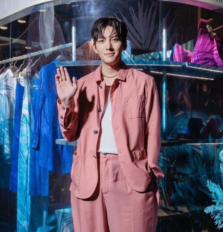 Ji Chang Wook opens up about his tough childhood and deep gratitude towards his mother, revealing the hardships and love that shaped his journey.