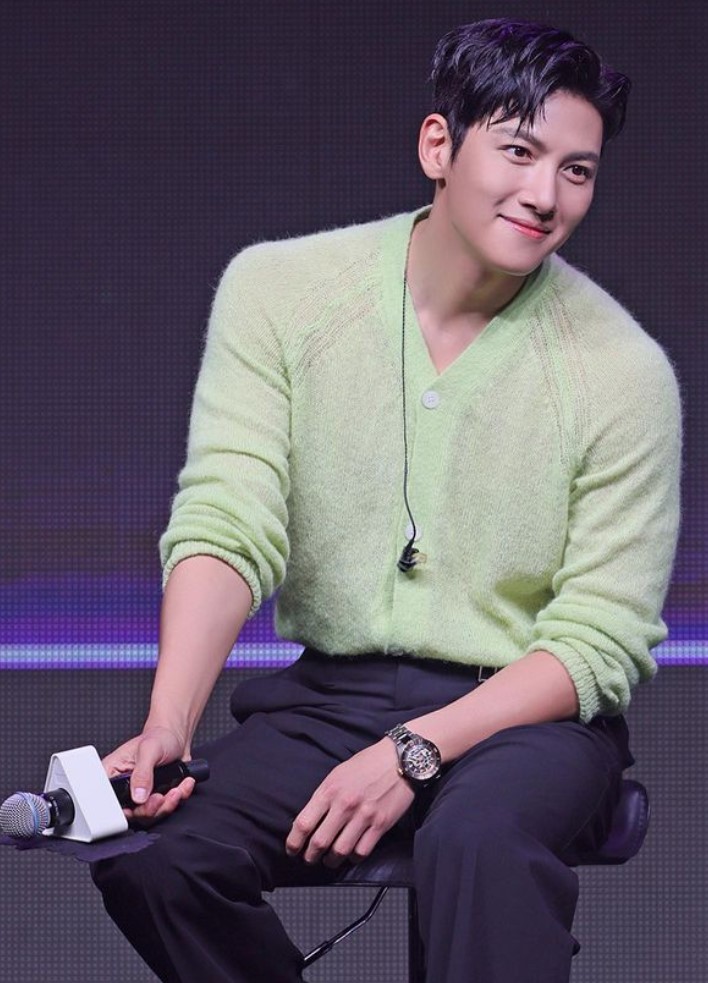 Ji Chang Wook opens up about his tough childhood and deep gratitude towards his mother, revealing the hardships and love that shaped his journey.